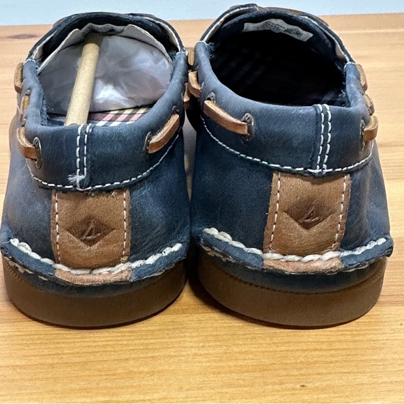 Sperry Women’s Navy Leather Boat Shoes – Classic Moc Slip-On – Size 5 – NWT - Picture 3 of 5